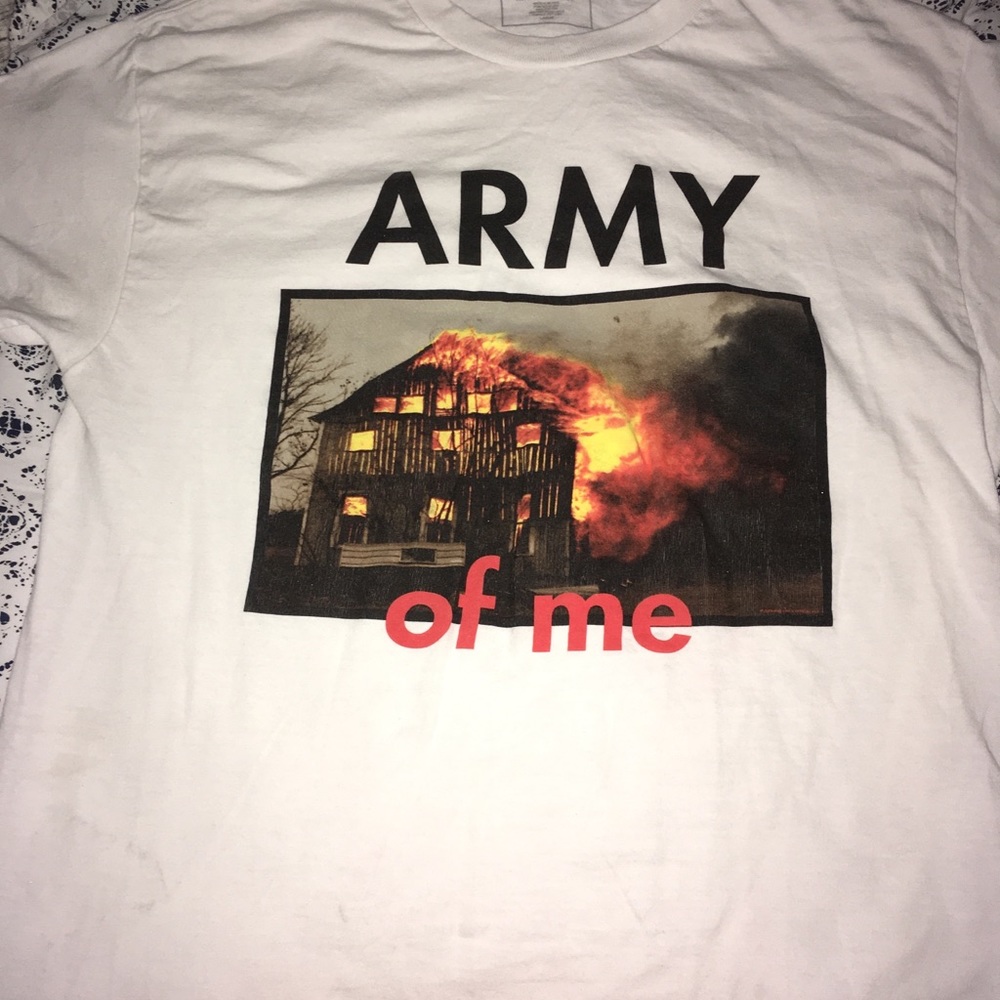 Pleasures t shirt, barely worn.